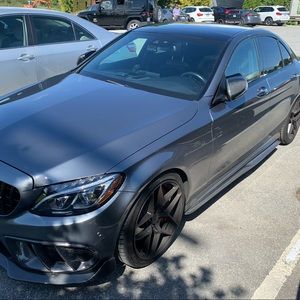 Meet your Posher, Lucas